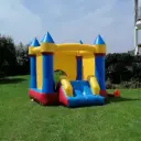 Hüpfburg “Unsere Kleine”